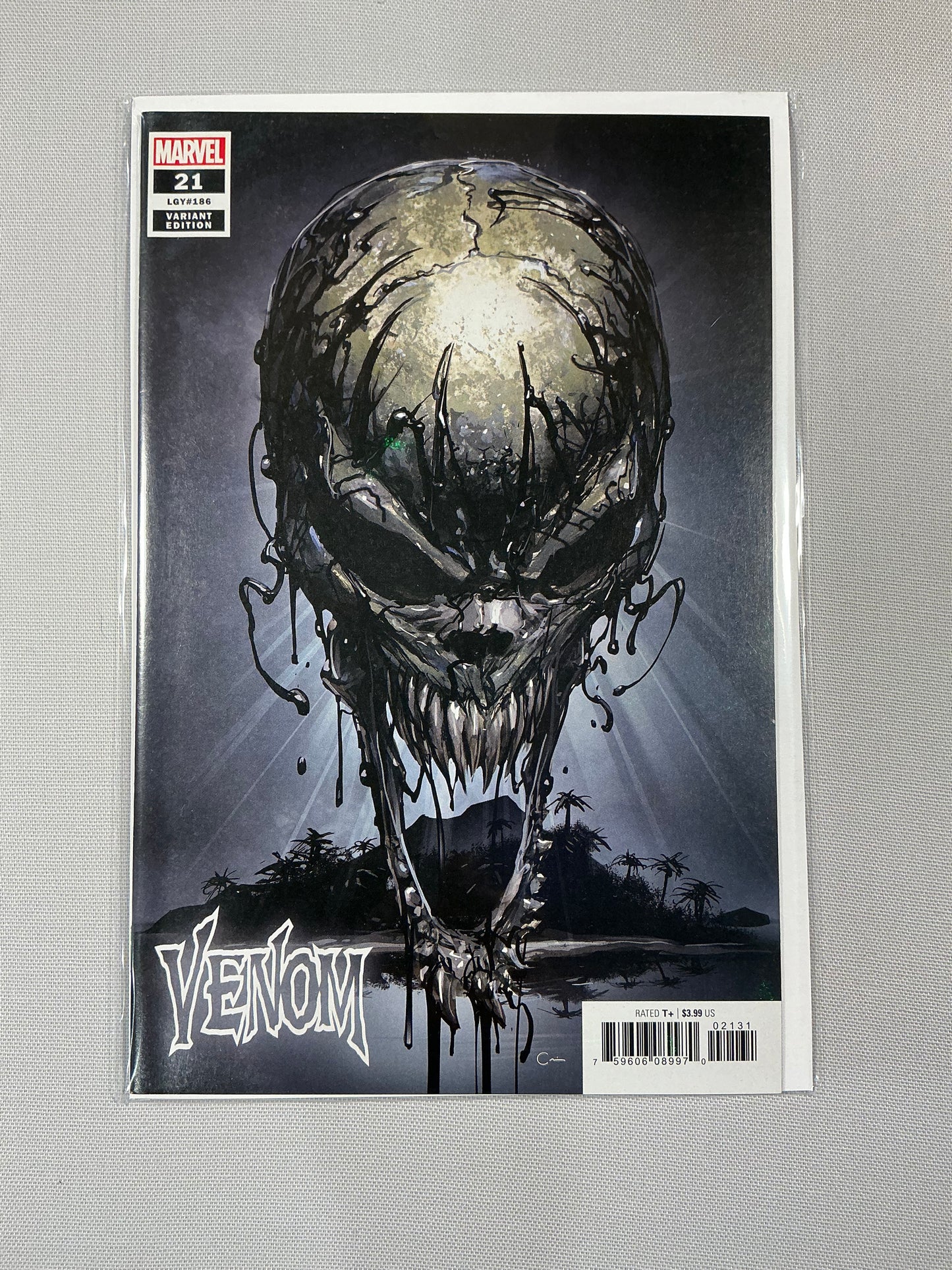 Venom, #21 Crain (Variant)