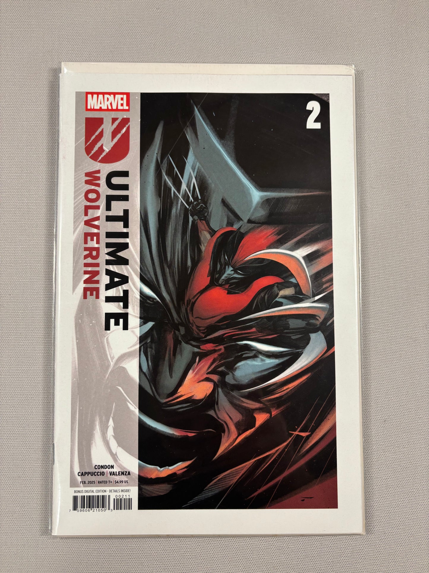 Ultimate Wolverine #2 Cappuccio (Variant)