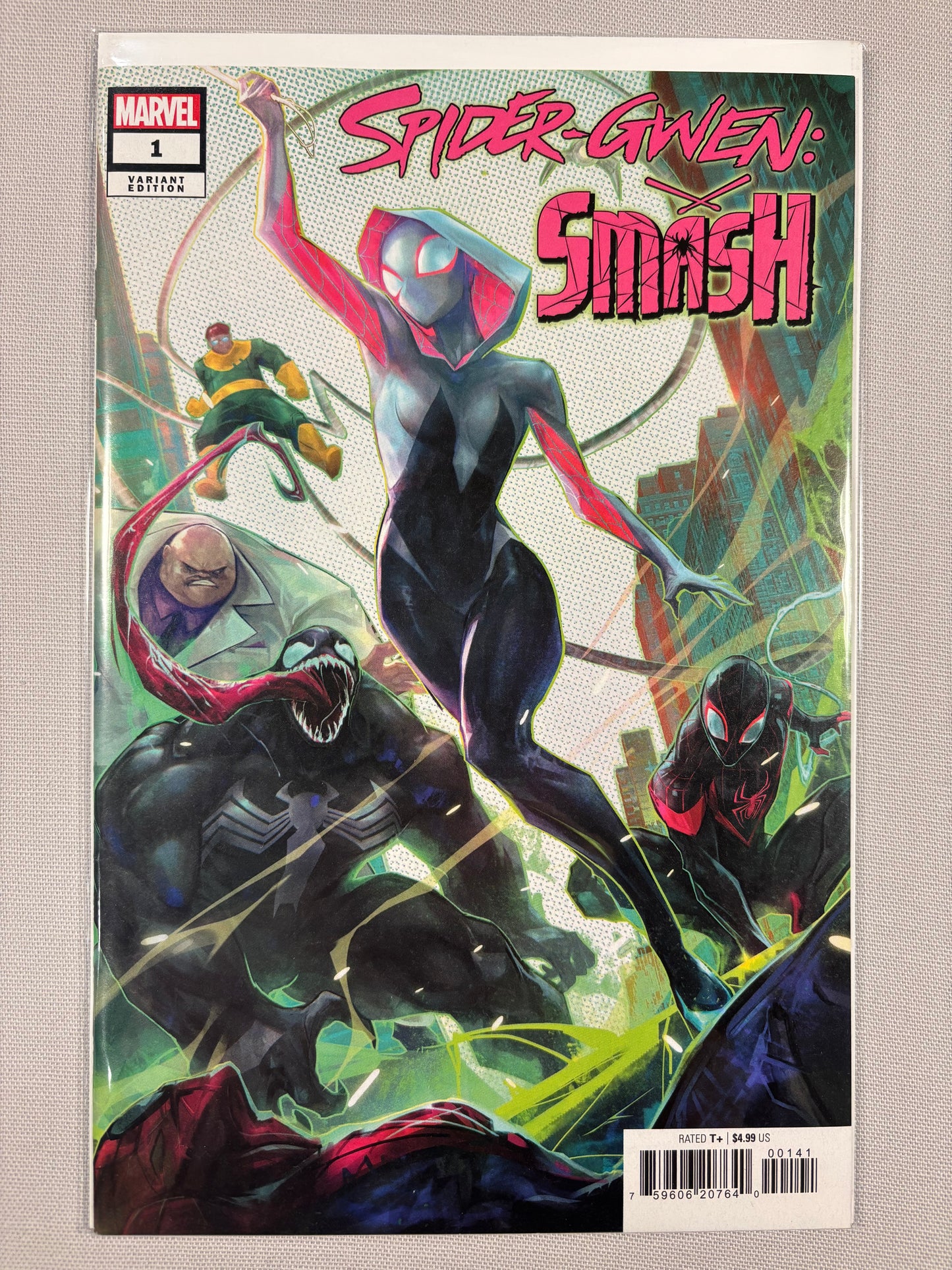 Spider-Gwen: Smash #1 Tao (Variant)